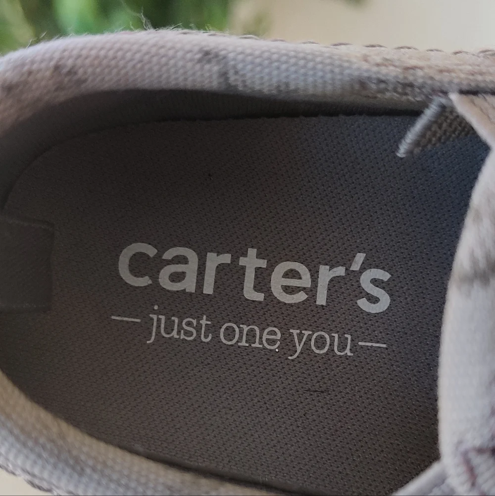 Carter's Just One You, Boys Gray Dinosaur Print Slip On Sneakers Size 3 💰